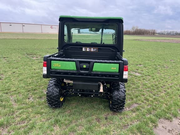 Image of John Deere XUV 835R equipment image 3