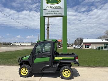 Main image John Deere XUV 835R