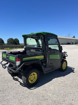 Image of John Deere XUV 835R equipment image 4