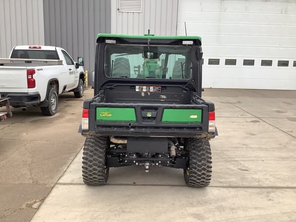 Image of John Deere XUV 835R equipment image 4