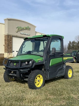 Main image John Deere XUV 835R
