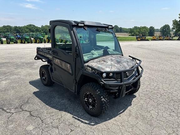 Image of John Deere XUV 835R equipment image 2