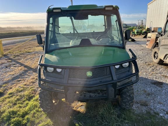 Image of John Deere XUV 835R equipment image 4