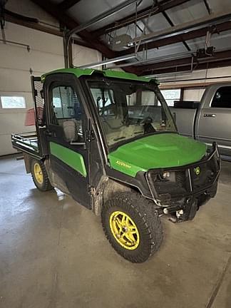 Image of John Deere XUV 835R Primary image