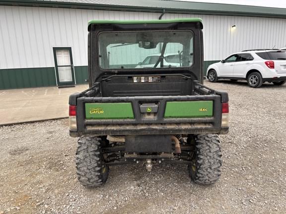 Image of John Deere XUV 835R equipment image 3