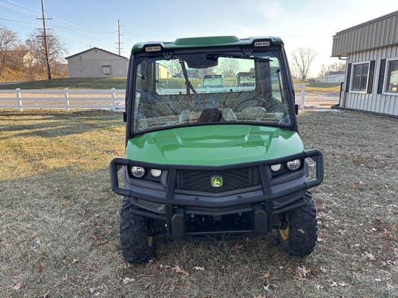 Image of John Deere XUV 835R equipment image 2
