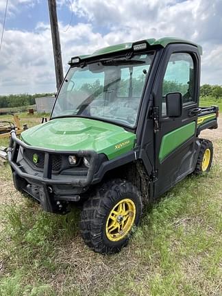 Image of John Deere XUV 835R Primary image