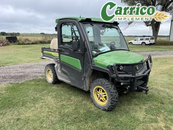 Image of John Deere XUV 835R Primary image
