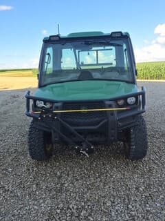 Image of John Deere XUV 835R equipment image 3