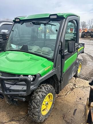 Image of John Deere XUV 835R Primary image