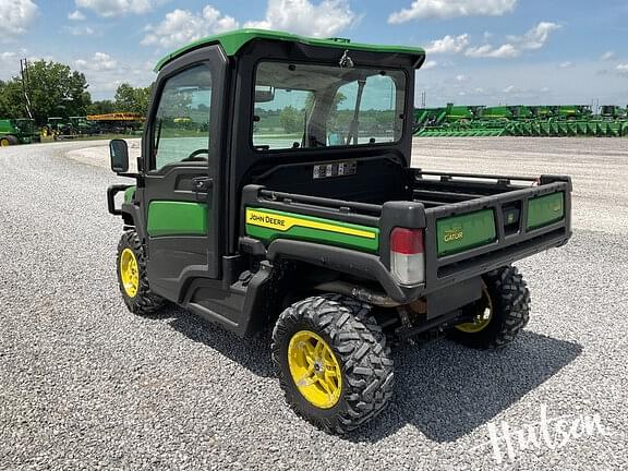 Image of John Deere XUV 835R equipment image 3