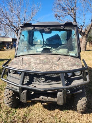 Image of John Deere XUV 835R equipment image 4