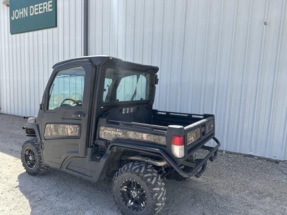 Image of John Deere XUV 835R equipment image 2