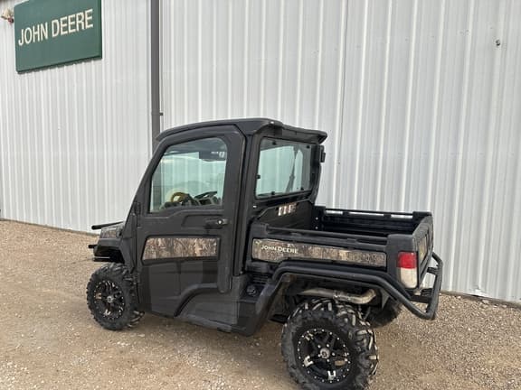 Image of John Deere XUV 835R equipment image 2