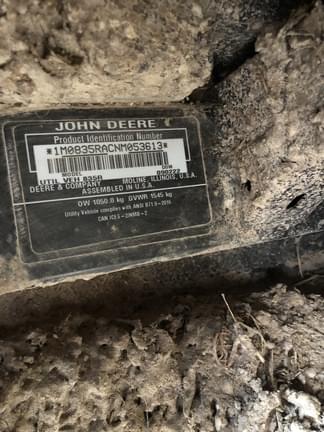Image of John Deere XUV 835R equipment image 3