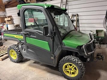 Main image John Deere XUV 835R