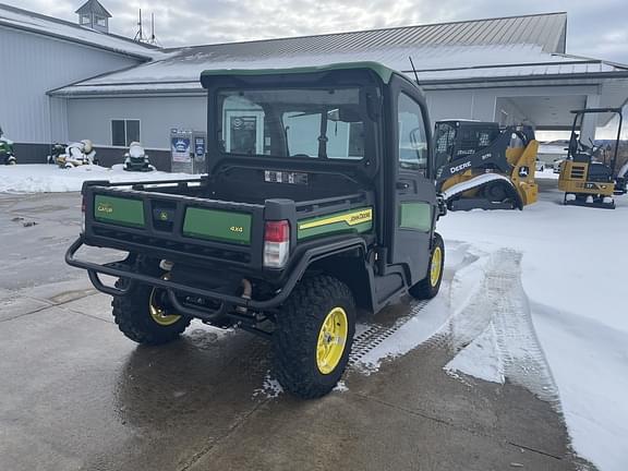 Image of John Deere XUV 835R equipment image 4