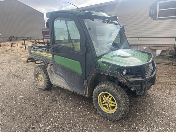 Image of John Deere XUV 835R Primary image