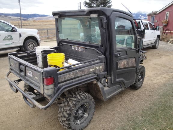 Image of John Deere XUV 835R equipment image 3