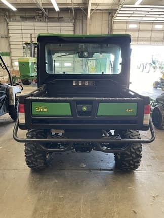 Image of John Deere XUV 835R equipment image 2