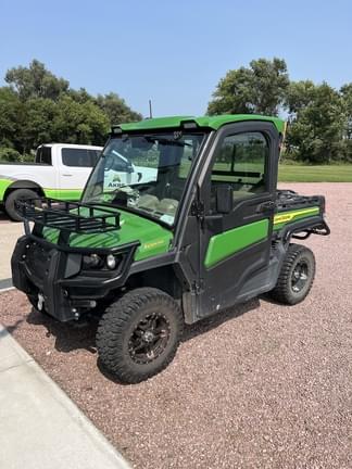 Image of John Deere XUV 835R Primary image