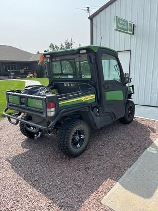 Image of John Deere XUV 835R equipment image 2