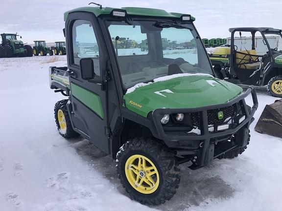 Image of John Deere XUV 835R Primary image