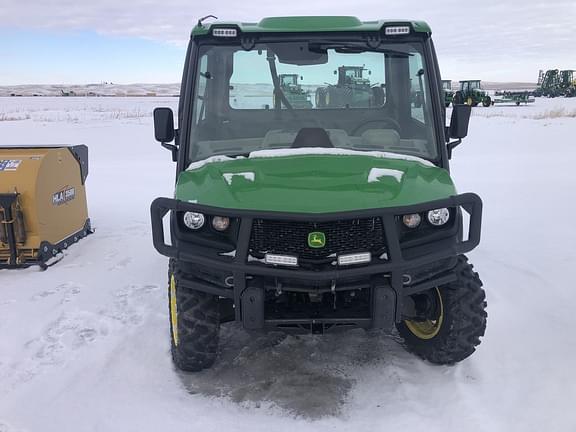 Image of John Deere XUV 835R equipment image 1