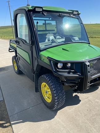 Image of John Deere XUV 835R Primary image