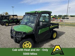 2023 John Deere XUV 835R Image