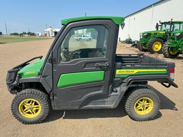 Main image John Deere XUV 835R