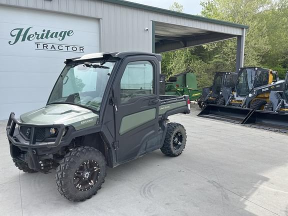 Image of John Deere XUV 835R Primary image