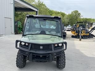 Main image John Deere XUV 835R 3