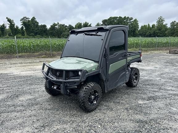 Image of John Deere XUV 835R Primary image