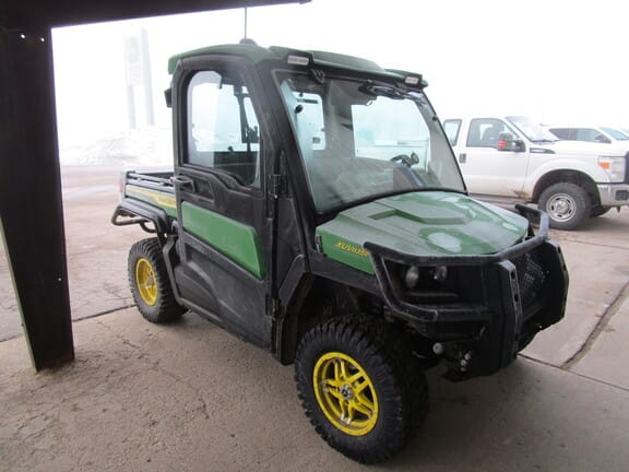Main image John Deere XUV 835R