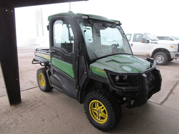 Main image John Deere XUV 835R