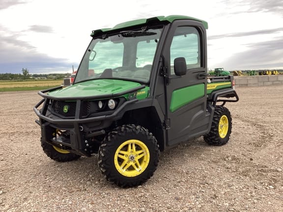 Main image John Deere XUV 835R