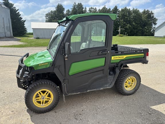 Image of John Deere XUV 835R Primary Image