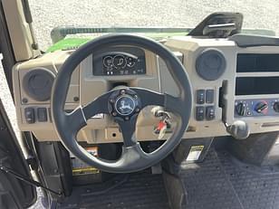 Main image John Deere XUV 835R 11