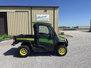 Main image John Deere XUV 835R 1