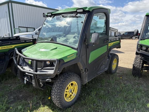 Image of John Deere XUV 835R Primary image