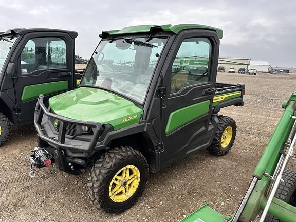 Image of John Deere XUV 835R Primary image