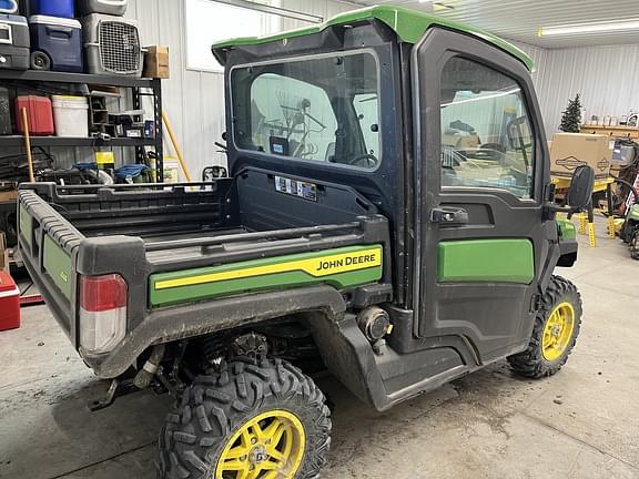 Image of John Deere XUV 835R equipment image 4