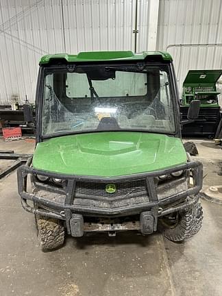 Image of John Deere XUV 835R equipment image 2