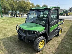 2022 John Deere XUV 835R Image