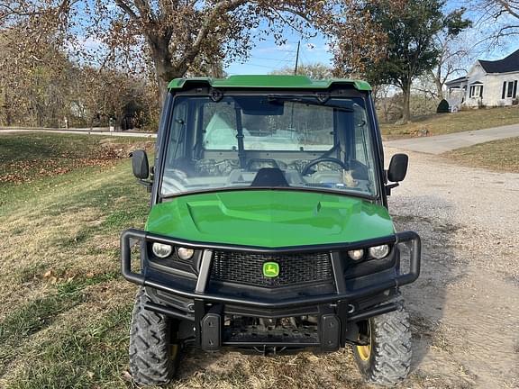 Image of John Deere XUV 835R equipment image 2