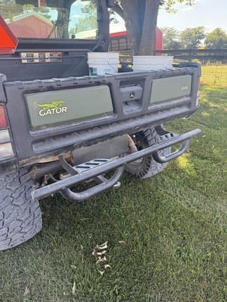 Image of John Deere XUV 835R equipment image 4