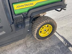 Main image John Deere XUV 835R 8