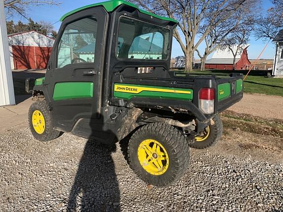 Image of John Deere XUV 835R equipment image 3