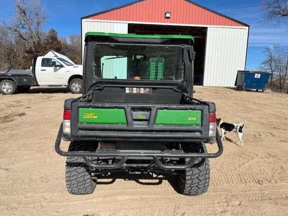 Image of John Deere XUV 835R equipment image 3